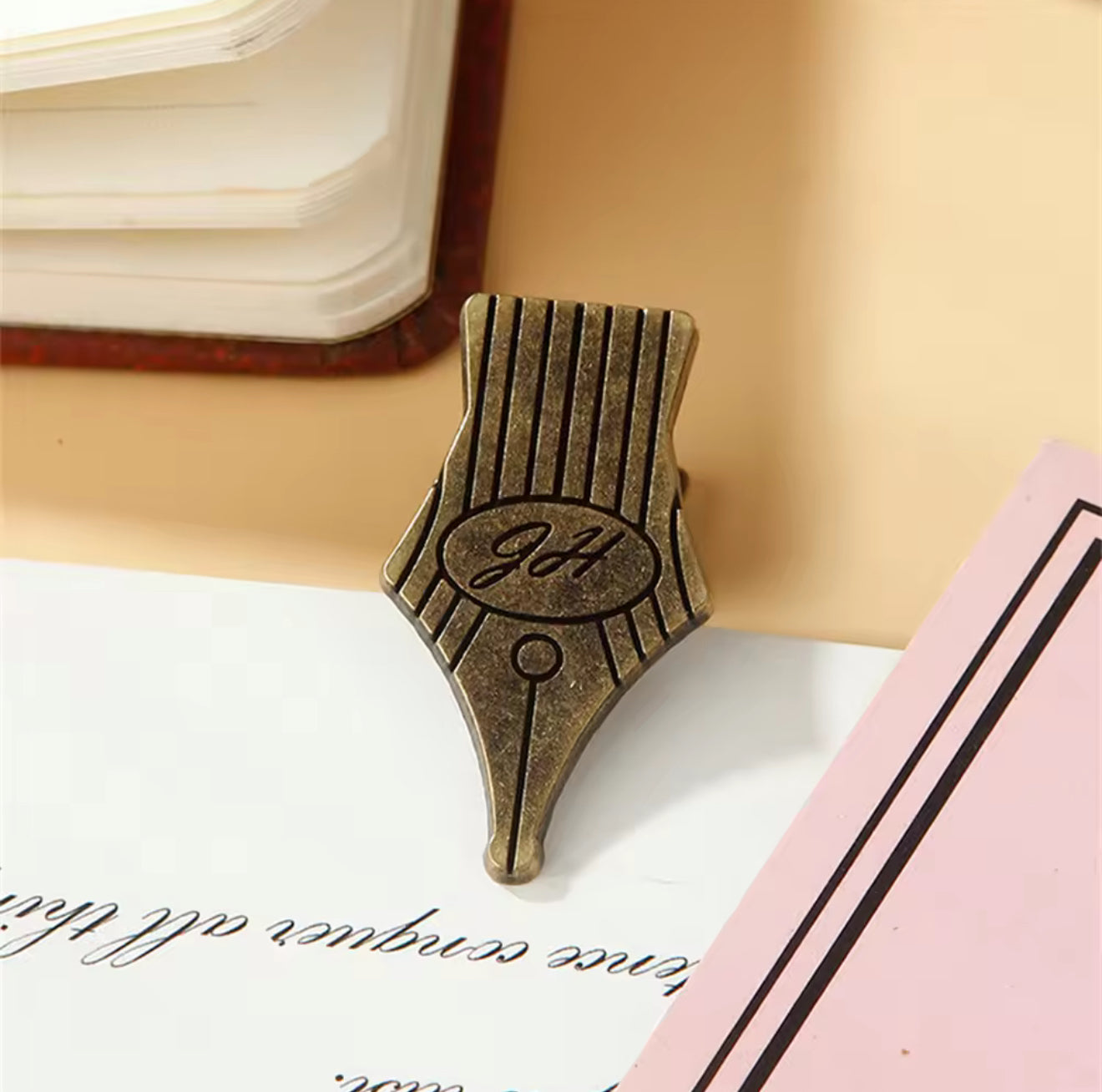 Pen tip clip